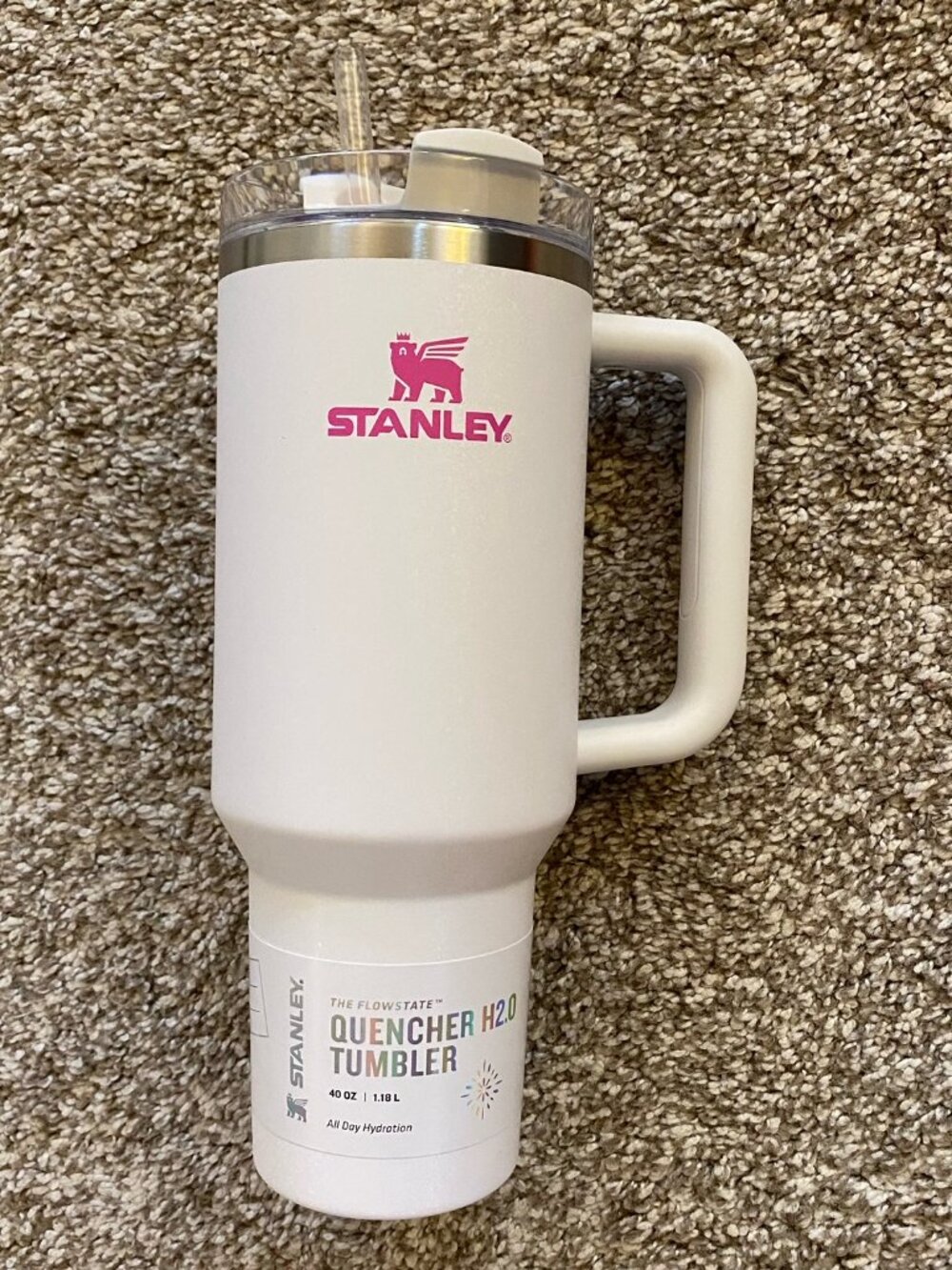 STANLEY Winter Wonderland Collection 40oz QUENCHER H2.0 TUMBLER “CRYSTAL CRUSH”